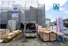 西鉄「大保駅」歩8分＾＾天神へのアクセス良好＾＾イオン小郡ショッピングセンター(車4分/1.2ｋｍ)。東野小歩6分＾＾周辺環境充実しています＾＾