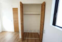 約5帖洋室のクローゼット。