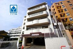 R6年12月リフォーム完了＾＾4LDK。野間中学校まで徒歩2分＾＾バス「神田町」まで徒歩2分。天神・博多行き＾＾西鉄「大橋」駅（自転車5分/1.1ｋｍ）＾＾