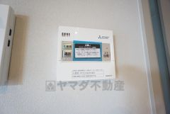 おいだき機能つきなのでお風呂に入る時間が異なるご家庭には嬉しいですね。ボタン一つで快適で便利な生活が＾＾