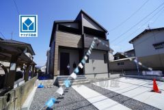 4LDK＾＾ファミリークローク＾＾駐車スペース3台（軽含む）確保＾＾