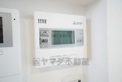 おいだき機能つきなのでお風呂に入る時間が異なるご家庭には嬉しいですね。ボタン一つで快適で便利な生活が＾＾