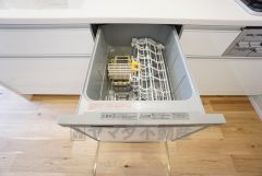 家事の時短につながる食洗機付き。 手荒れも軽減されそうですね＾＾