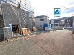 南向きで陽当たり良好＾＾駐車2台。南面バルコニー＾＾マルキョウ柏原店(車4分/1.3ｋｍ)