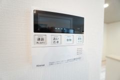 おいだき機能つきなのでお風呂に入る時間が異なるご家庭には嬉しいですね。ボタン一つで快適で便利な生活が＾＾