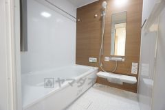 一日の疲れを癒すバスルーム。
