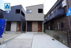オール電化＾＾ZEH水準×長期優良住宅。西鉄バス「警弥郷」停歩1分。大橋＆博多南駅行き＾＾マルキョウ歩3分、セブン歩4分など周辺環境充実＾＾