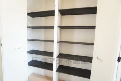 玄関にはたっぷり収納できるシューズボックス付き。家族全員の靴がきれいに整頓できます。 