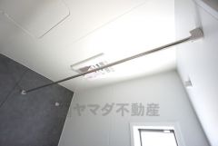 浴室暖房乾燥機付きなので梅雨時期などのお洗濯に便利ですね＾＾