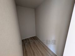 洋室にはウォークインクローゼットが設けられています。すっきりと整理整頓でき気持ちよく過ごせますね＾＾