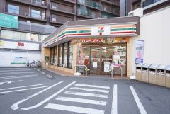 セブンイレブン　博多薬院店