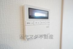 おいだき機能つきなのでお風呂に入る時間が異なるご家庭には嬉しいですね。ボタン一つで快適で便利な生活が＾＾