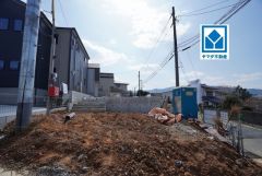 4SLDK＾＾開放感のあるLDK広々20帖＾＾スーパー、コンビニ、ドラッグストアまで徒歩約8分圏内＾＾周辺環境充実しています＾＾