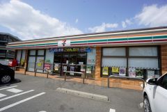 セブンイレブン　春日岡本店