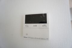 おいだき機能つきなのでお風呂に入る時間が異なるご家庭には嬉しいですね。ボタン一つで快適で便利な生活が＾＾