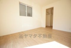 住む人のこだわりを活かす洋室＾＾広めのクローゼットもあり荷物もすっきり片付けられ、ゆとりのある暮らしが出来ます＾＾