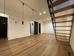 将来にわたって住みやすくプランニングを重ねて設計された間取で日々の生活をしやすい動線を考えた居住空間を創り上げております＾＾