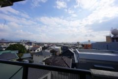 バルコニーからの眺望です＾＾最上階なので見晴らしがいいですね＾＾