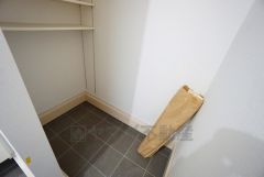 大容量SIC付き＾＾靴の他にもベビーカーやアウトドア用品なども収納できます＾＾来客時も生活感を隠せ、整理整頓しやすいのが大きな魅力です。
