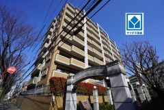 R8年5月リフォーム完了済み。キッチン・浴室・トイレ・洗面台交換・クロス張替え・床・建具など