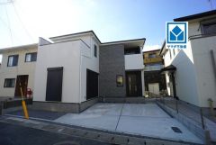 サニー歩4分＾＾バス停歩6分＾＾天神博多行。快速も停車＾＾歩7分圏にサニー、マルキョウ、セブン、新生堂、幼・保育園、銀行、公園など周辺環境充実＾＾