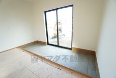 土間付き。自転車やアウトドア用品の収納、趣味のスペースとして利用できます＾＾ 夏場に涼しく過ごせること、デザイン性が高い空間をつくれます＾＾