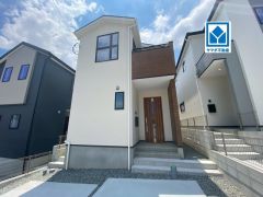 2号棟。 徒歩10分圏内、スーパー、コンビニ、ドラッグストア、病院など＾＾ 西鉄バス「皿山一丁目」徒歩7分＾＾周辺環境充実＾＾