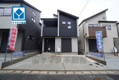 シンプルでいつまでも飽きのこないデザインが周囲の環境に調和し、どんなご家族にもフィットするデザインです＾＾