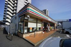 セブンイレブン　福岡井尻3丁目店