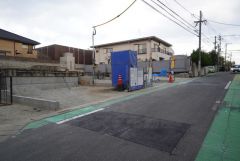 現地（2025年10月）撮影。 全面道路5.9ｍ。