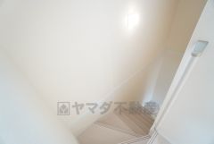 リビング階段は顔を合わせる時間が増えるので、ご家族とのコミュニケーションがとりやすく距離がグッと縮まりそうですね＾＾