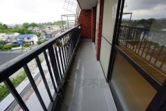 陽当たりの良いバルコニーです。お洗濯やお布団干しはもちろん、日光浴スペースにも＾＾