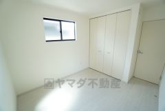 住む人のこだわりを活かす洋室＾＾広めのクローゼットもあり荷物もすっきり片付けられ、ゆとりのある暮らしが出来ます＾＾